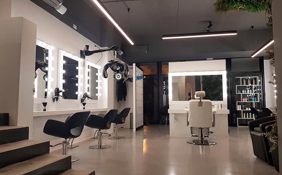 Salón equipado por Ceyka