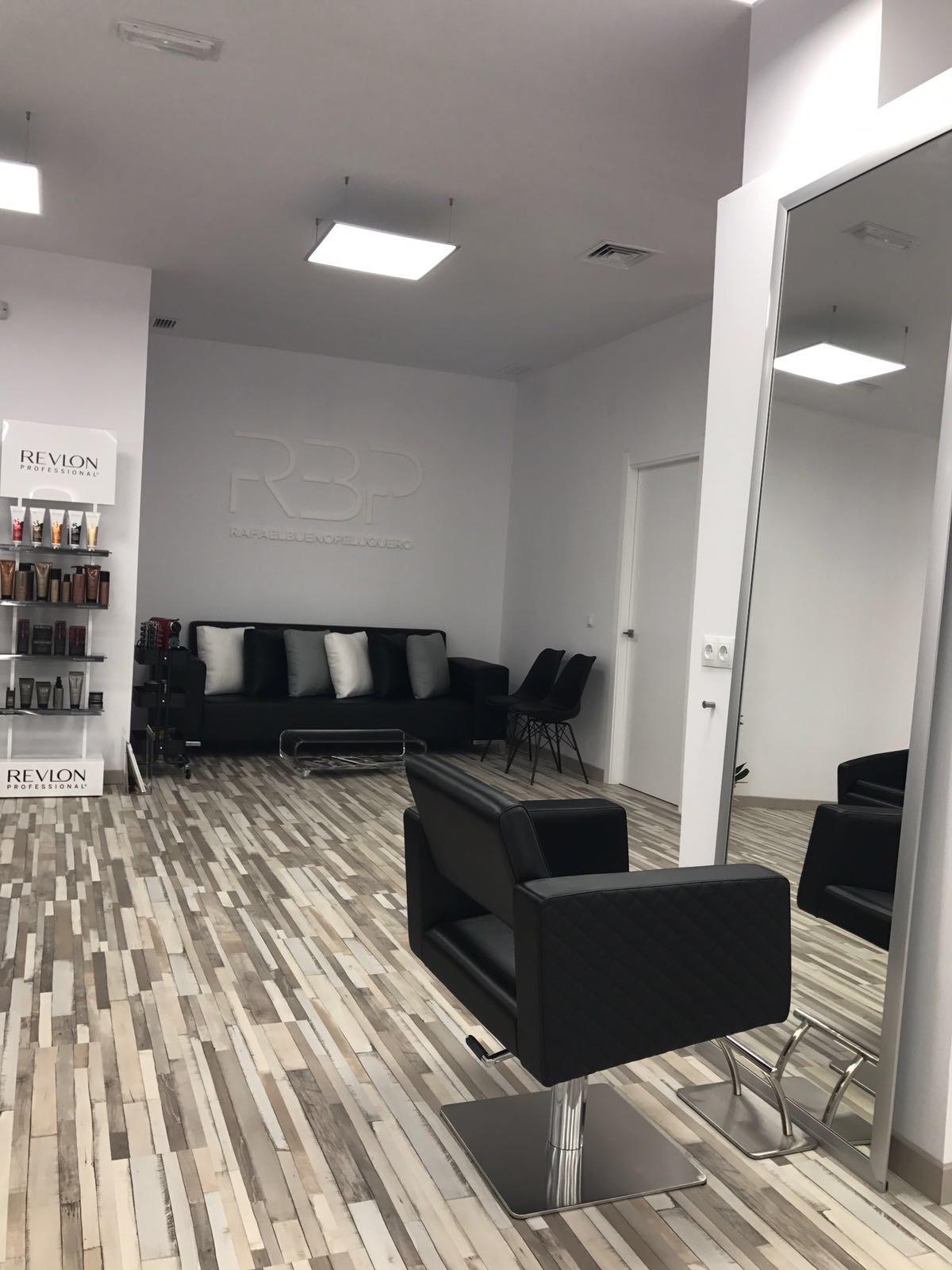 Salón equipado por Ceyka